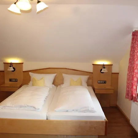 Gasthof und Pension Neuwirt-3
