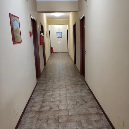 Hotel Il Dollaro-3