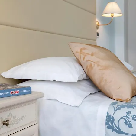 Hotel Carlton Beach-2