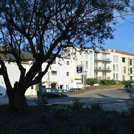 Hotel Nou Estrelles-2