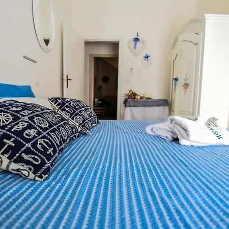 B&B Miramare-3