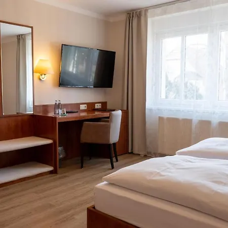 Hotel Am Uenglinger Tor-3