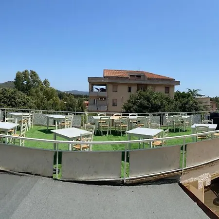 Green Gallery Hotel And Restaurant-3