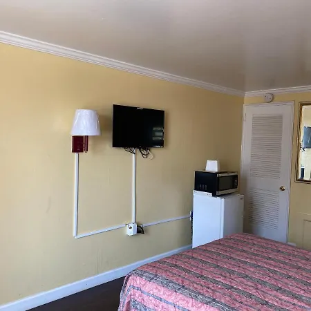 Downbeach Inn-2