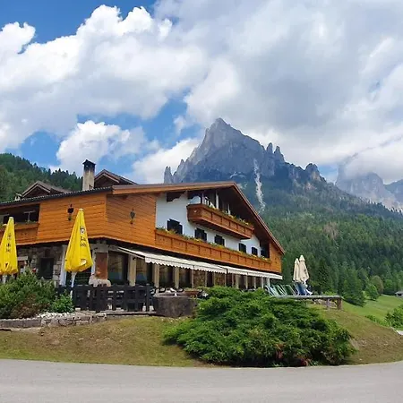 Chalet Piereni-2