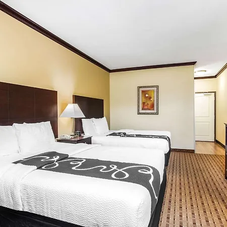 La Quinta By Wyndham Ennis-3