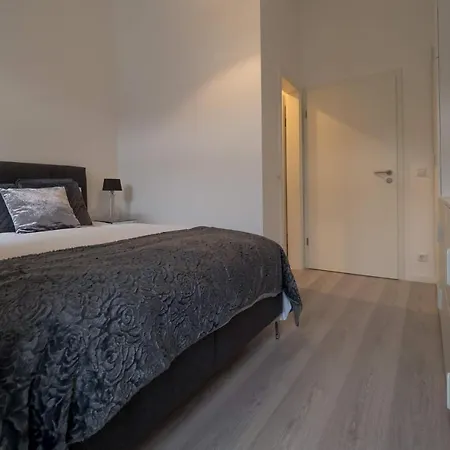 Executive Double Room With En-Suite In Guest House City Centre R4-2