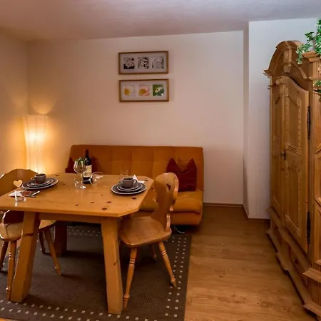 Haus Alpenblick-3