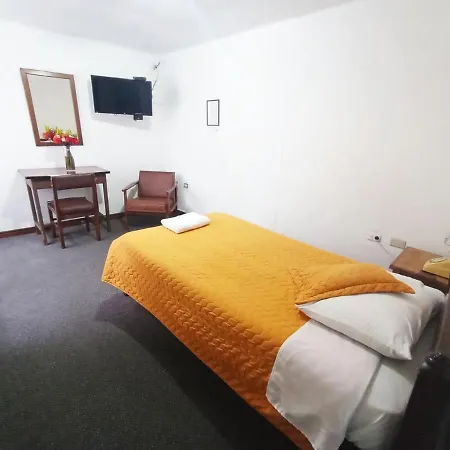 Hotel 9 de Octubre-2