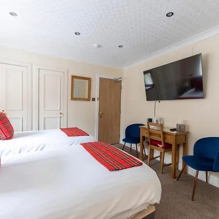 Montague Guest House-3