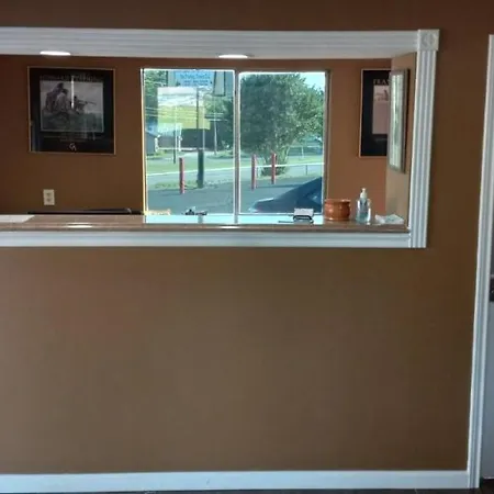 Glen Rose Inn & Suites-3