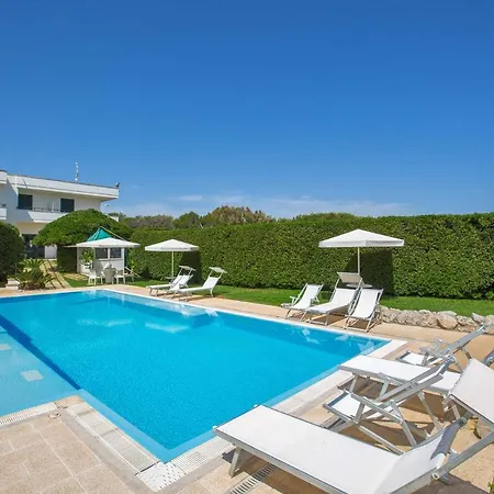 Residence Punta Cassano - In piscina sulla spiaggia di sabbia-3
