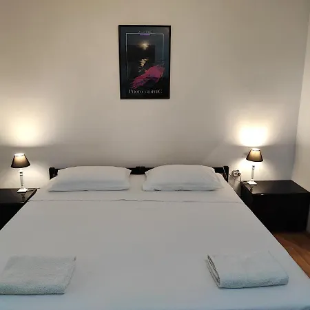 Private Accommodation Raspudic-3