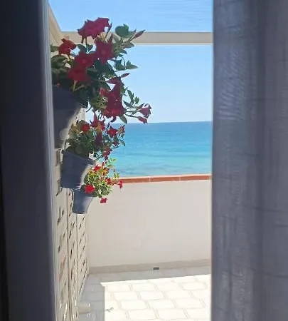 B&B Miramare-2