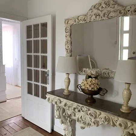 Casa Das Uveiras-2