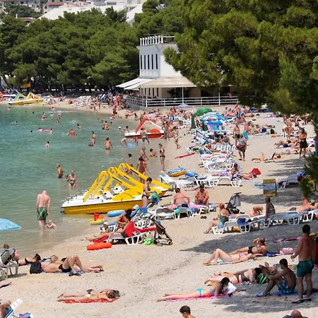 Apartments And Rooms With Parking Space Makarska - 6834-3