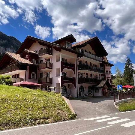 Albergo Conturina-3