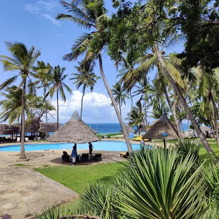 Cocoa Luxury Resort, Nyali, Mombasa-3