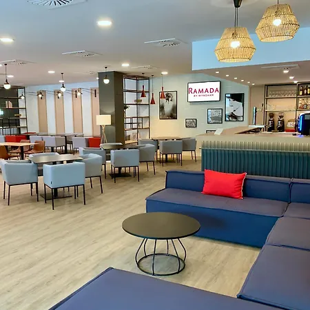 Ramada By Wyndham Valencia Almussafes-2
