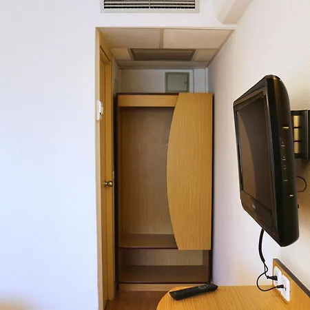 Campanile Barcelona Hotel-3