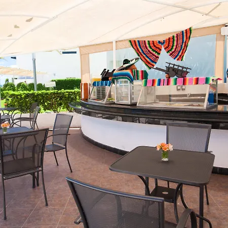 Aquamarina Beach Hotel-3