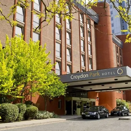 Clarion Croydon Park Hotel-3