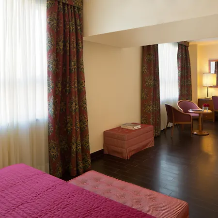 Starhotels Business Palace-3