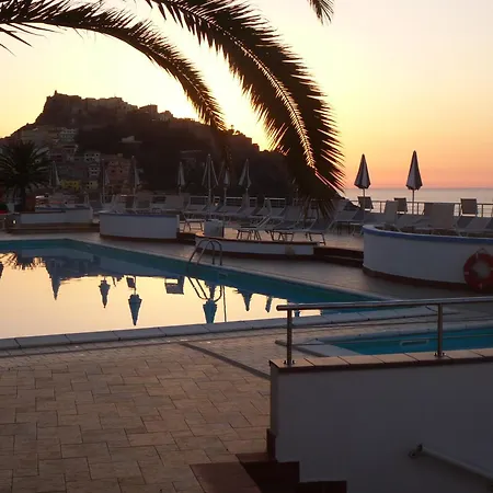 Lh Pedraladda Resort-2
