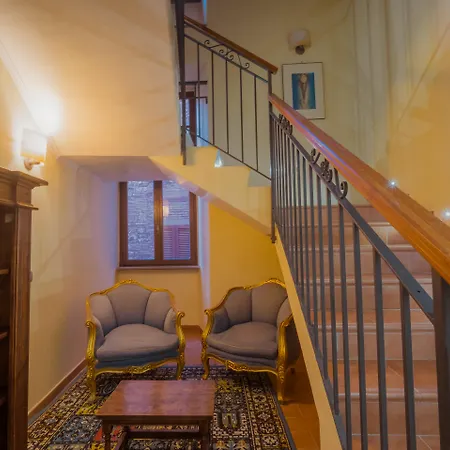 Bosone Palace-2