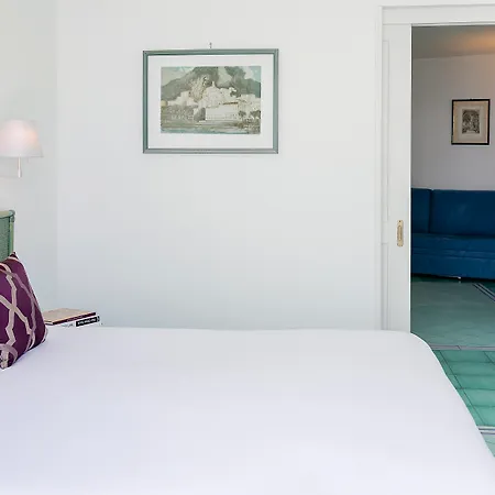Hotel Miramalfi-3