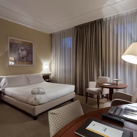Una Hotels Cusani Milano-3