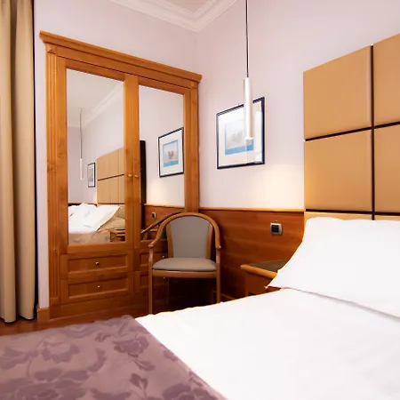 Hotel Giolli Nazionale-3