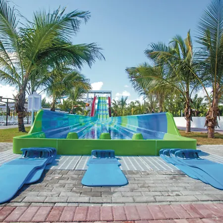 Hotel Riu Palace Bavaro-2