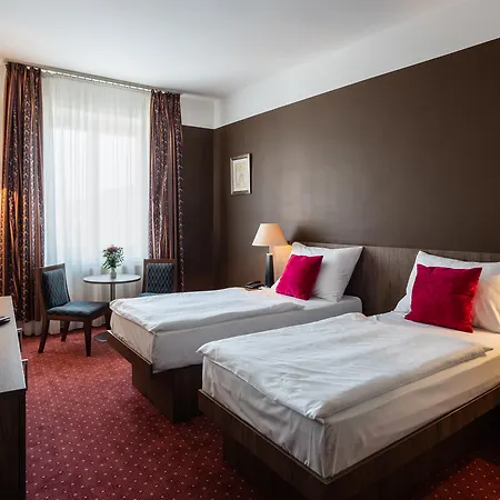 Hotel Harmony-3