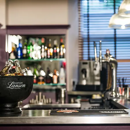 Leonardo Edinburgh City-2