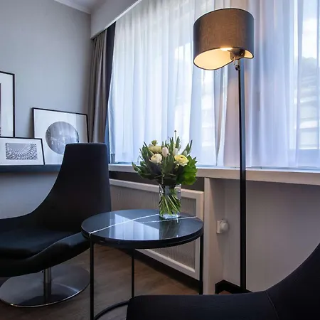 Radisson Blu, Basel-3