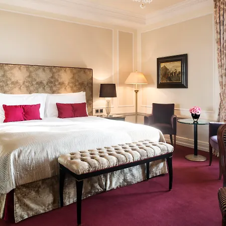 Hotel Bellevue Palace Bern-2