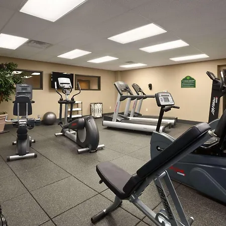 Wingate By Wyndham Little Rock-2