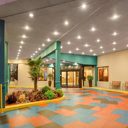 Sandcastle Resort-3