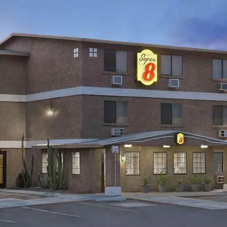 Super 8 By Wyndham Lake Havasu City-2