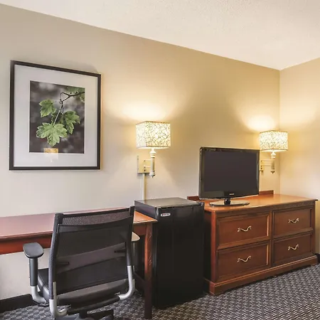 Wingate By Wyndham Brunswick Ga I-95-3