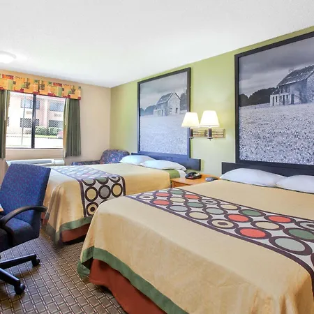Super 8 By Wyndham Sherman-3