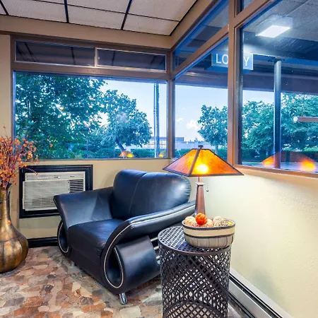 Travelodge By Wyndham Seattle University-2