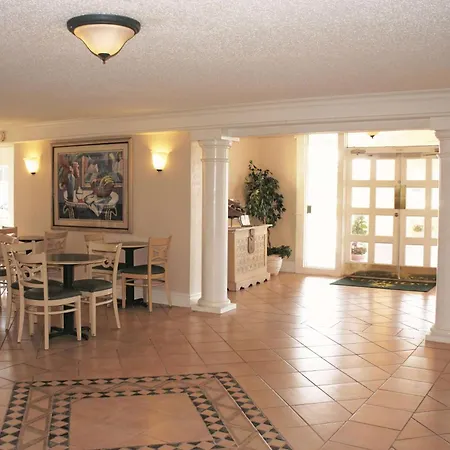La Quinta Inn By Wyndham Clute Lake Jackson-3