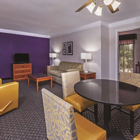 La Quinta Inn By Wyndham San Marcos-3