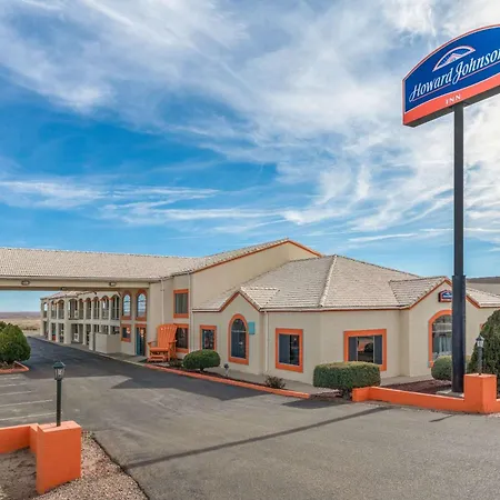 Howard Johnson By Wyndham Holbrook-2