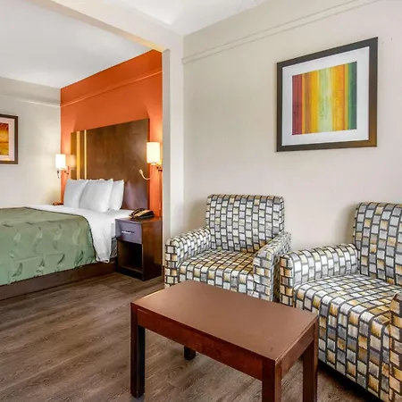 Quality Inn & Suites Jacksonville-Baymeadows-2