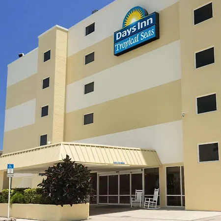 Days Inn By Wyndham Daytona Oceanfront-2