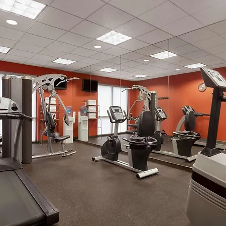 Ramada By Wyndham Suites Orlando Airport- Free Airport Shuttle-3
