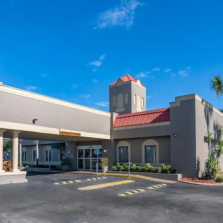 Quality Inn Kennedy Space Center-2